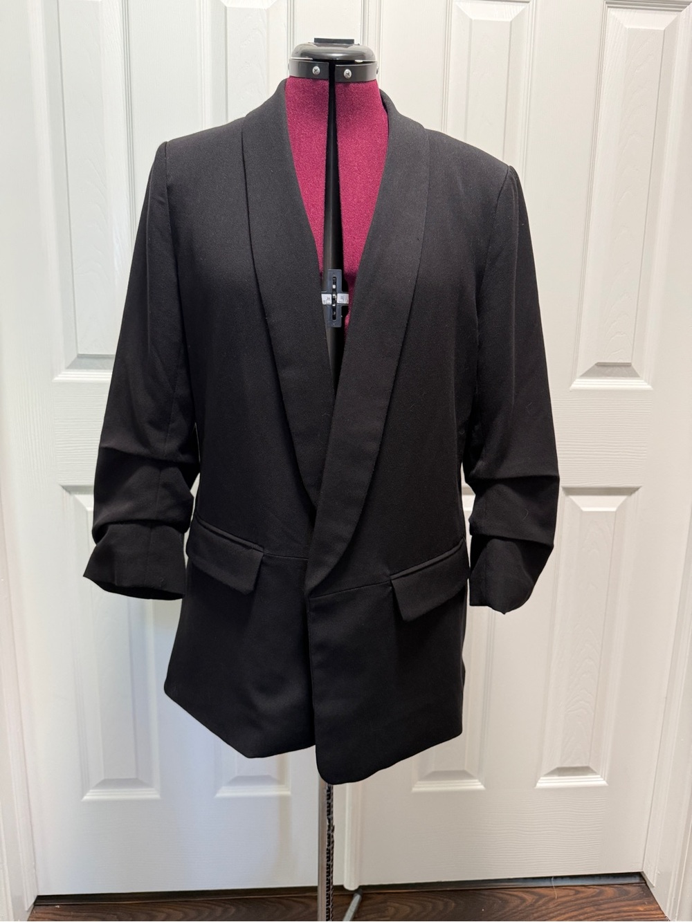 Daniel Rainn Black Long Line Shawl-Collar Blazer